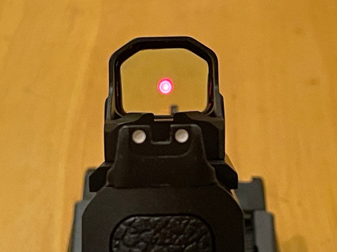 新品ダットサイト搭載　マルイM&P 9L PCポーテッド　スペアマガジン3本付き