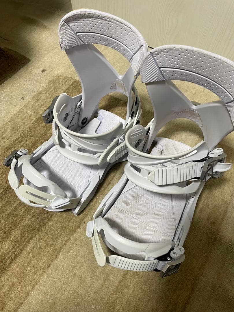 SALOMON スノーボードビンディング ミラージュ　ライラック　S　22-23