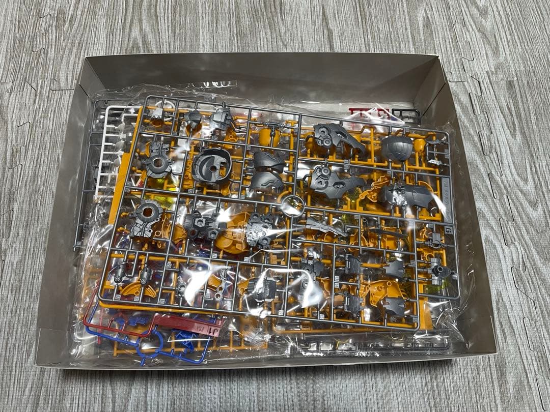 【新品・未開封】　メタルグレイモン(ワクチン種)　プラモデル