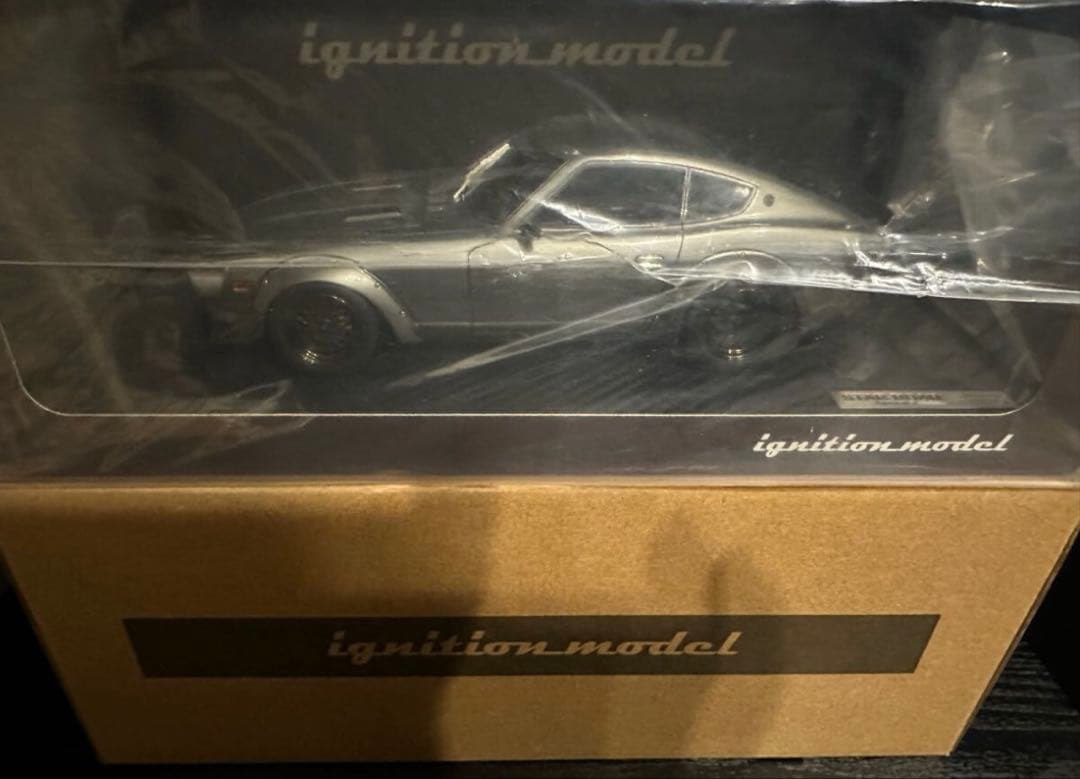 新品未展示品1/18 イグニッションモデル フェアレディZ(S30)スターロード