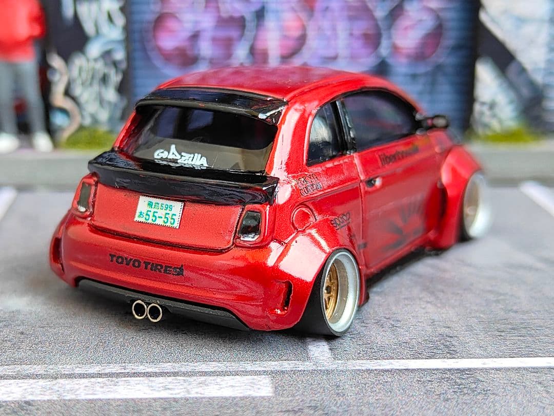 トミカ改造 フィアット オーバーフェンダー 赤 LB 深リムホットウィール