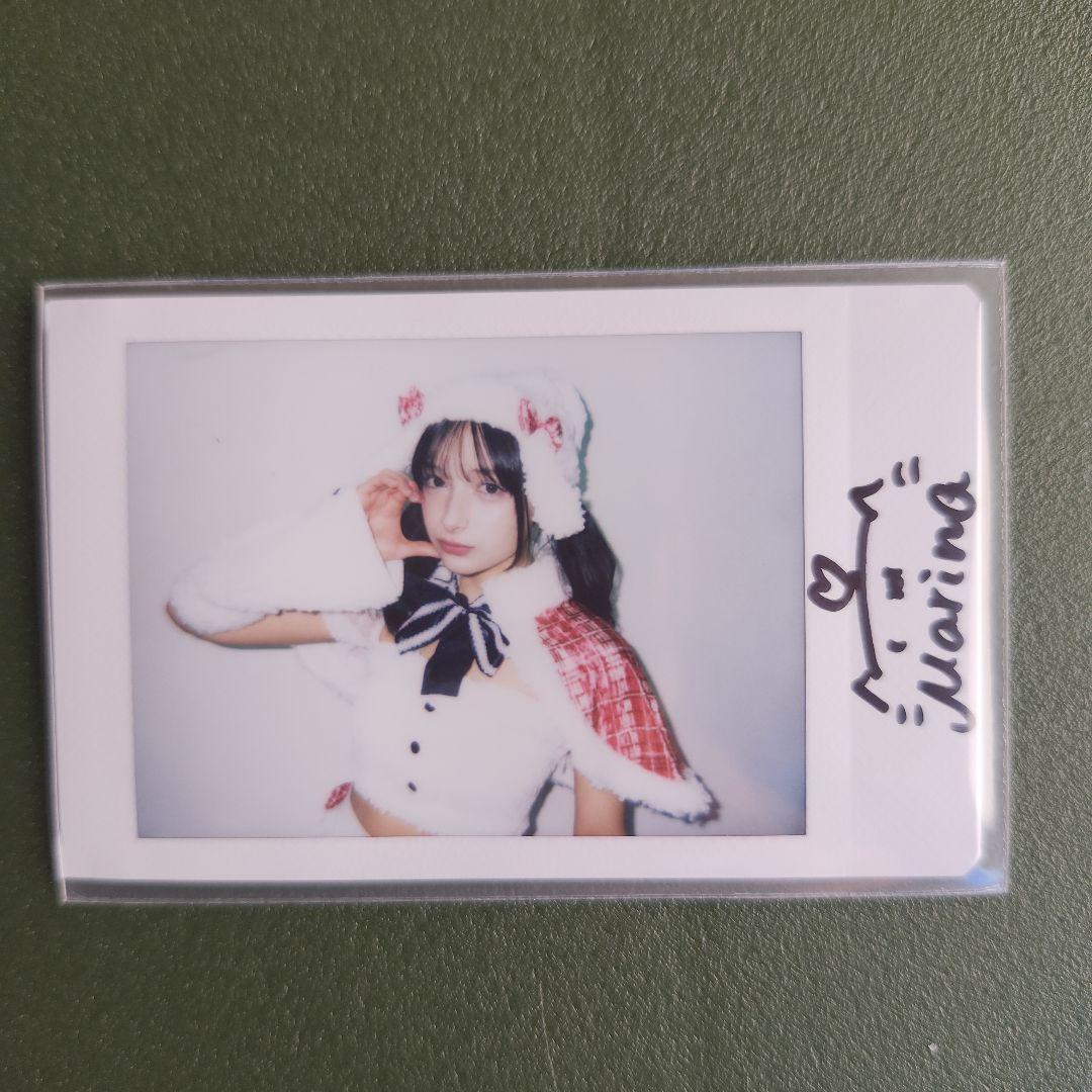 百瀬まりな サイン入り横向きチェキ　エリマリ姉妹