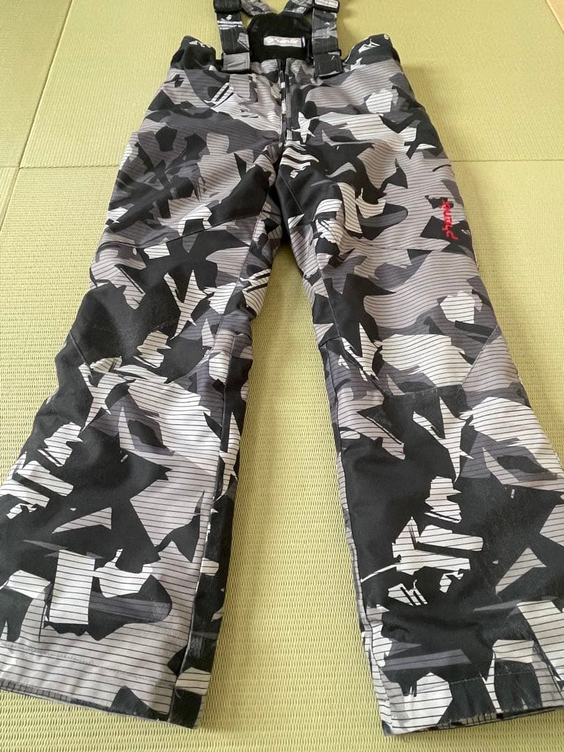 phénix ジュニア スキーウェア 上下セット 130cm