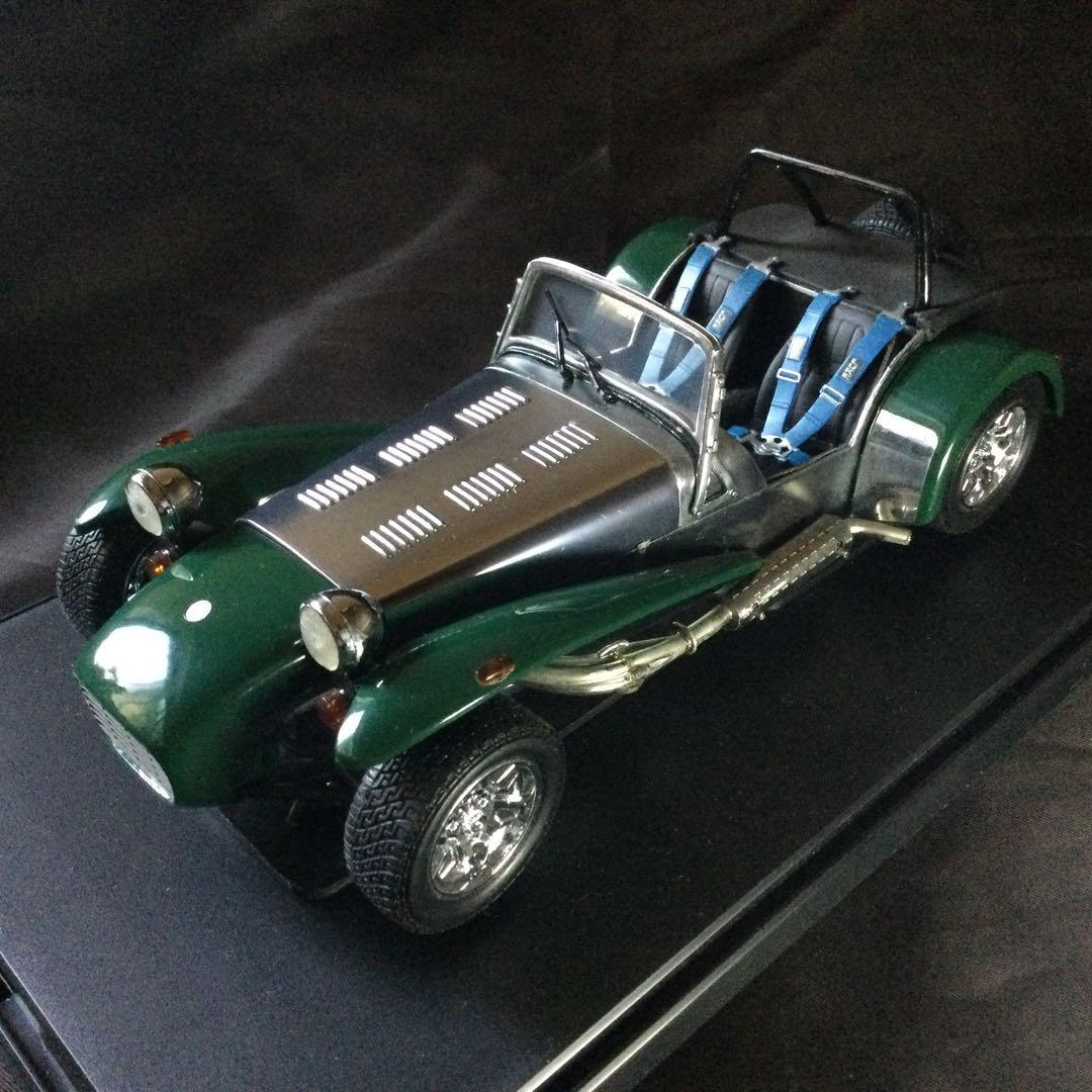 CATERHAM SUPER SEVEN 1/18 京商 ケーターハム　ケース付
