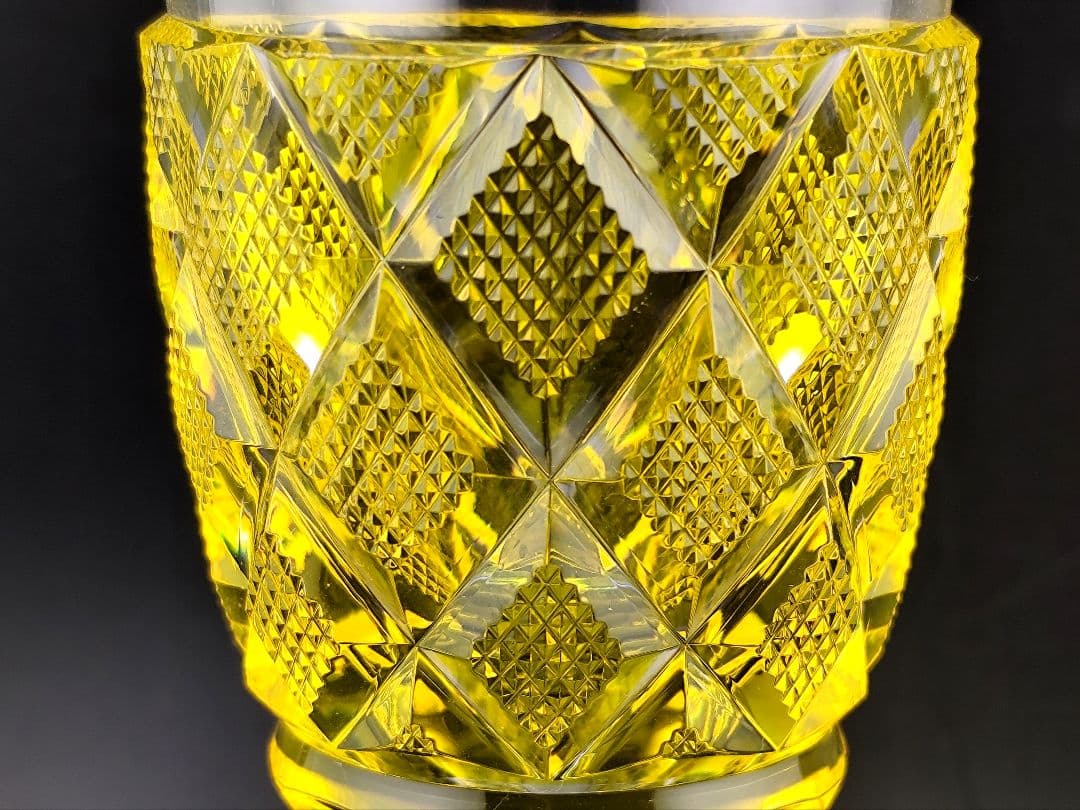 【未使用・SHIMADZU刻印有】薩摩切子 黄 脚付杯