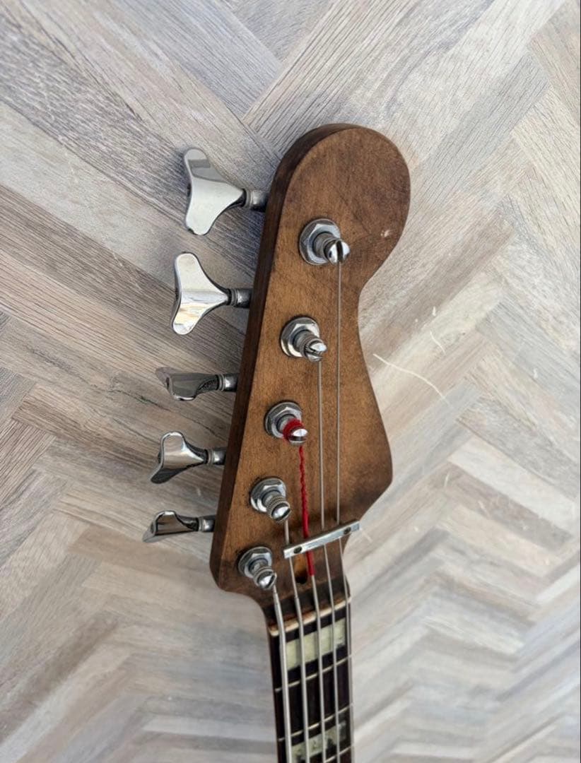 ダンカン搭載 Squire Affinity Jazz Bass V カスタム品