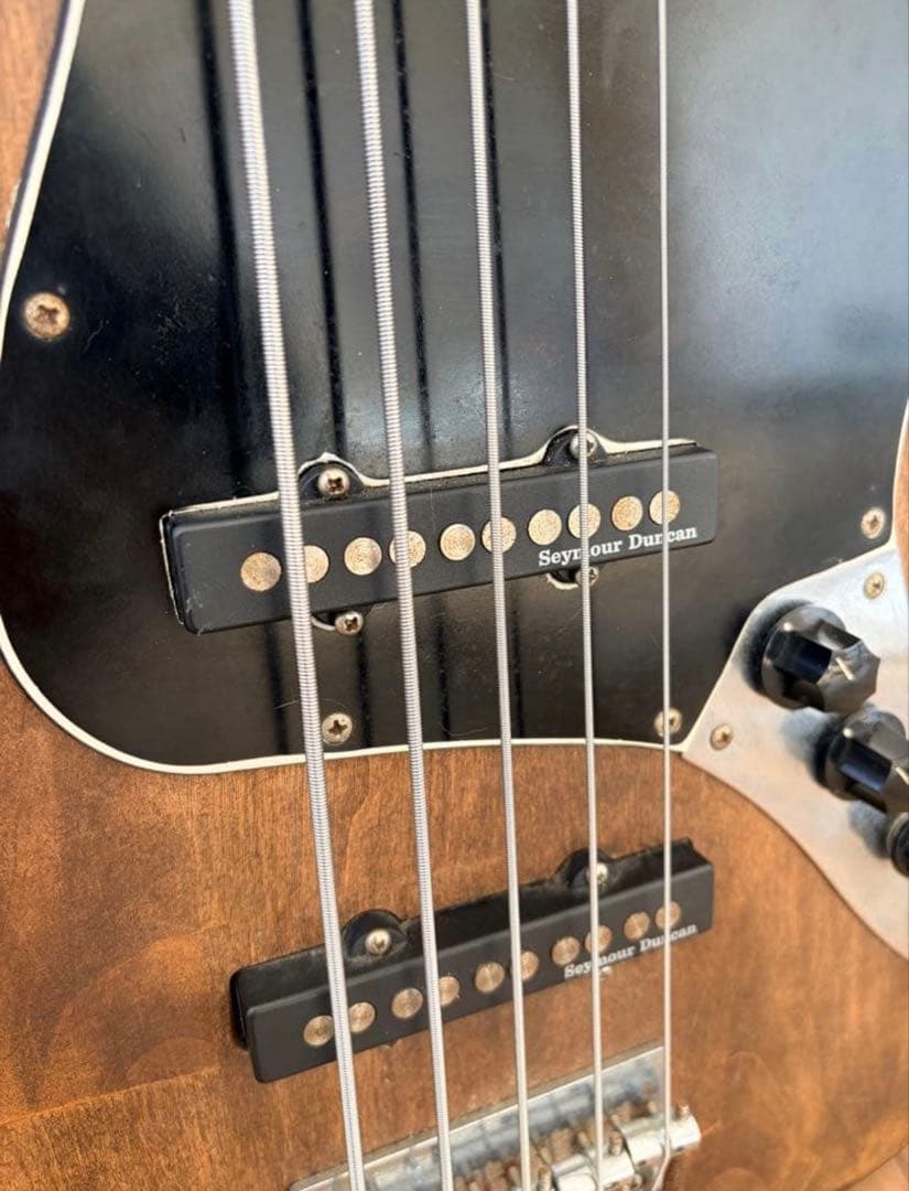 ダンカン搭載 Squire Affinity Jazz Bass V カスタム品