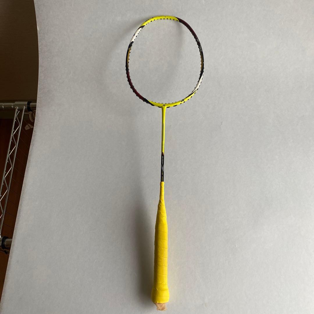 YONEX バドミントンラケット　アークセーバーZスラッシュ