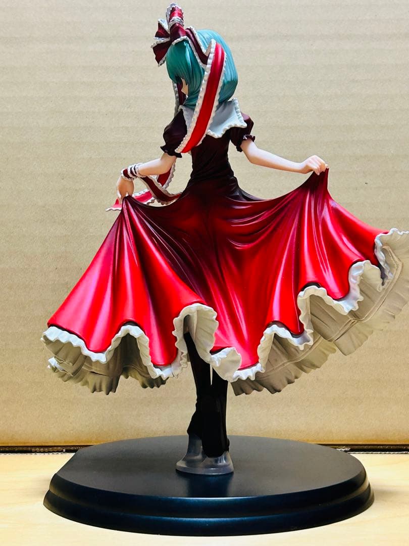 東方　プロジェクト　秘神流し雛 鍵山雛　グリフォン　フィギュア