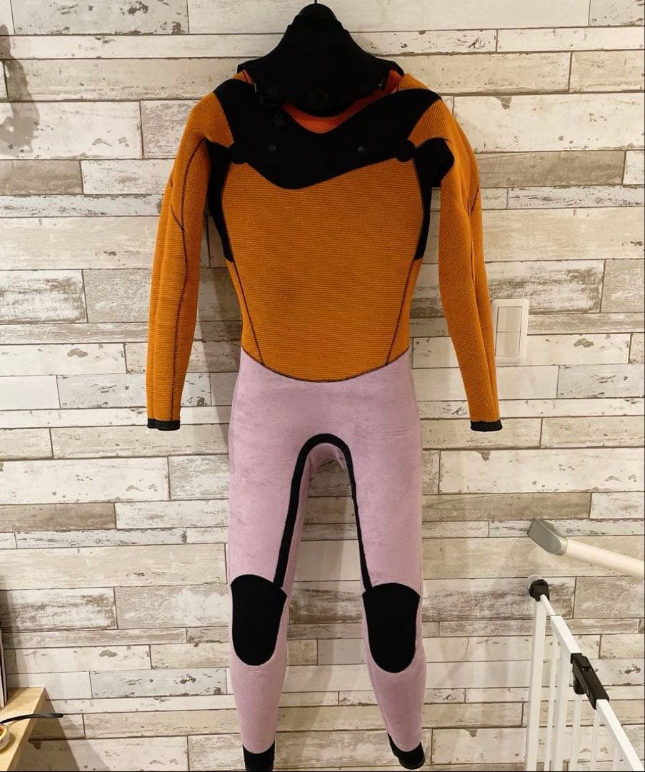 【CYBER メンズML 】170cm 63kg セミドライ 裏起毛 4/3ミリ