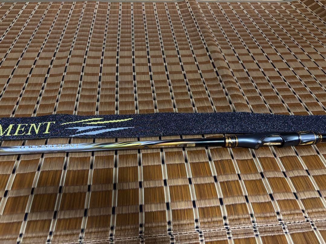 【極美品】ダイワ　24 トーナメント　MH-53