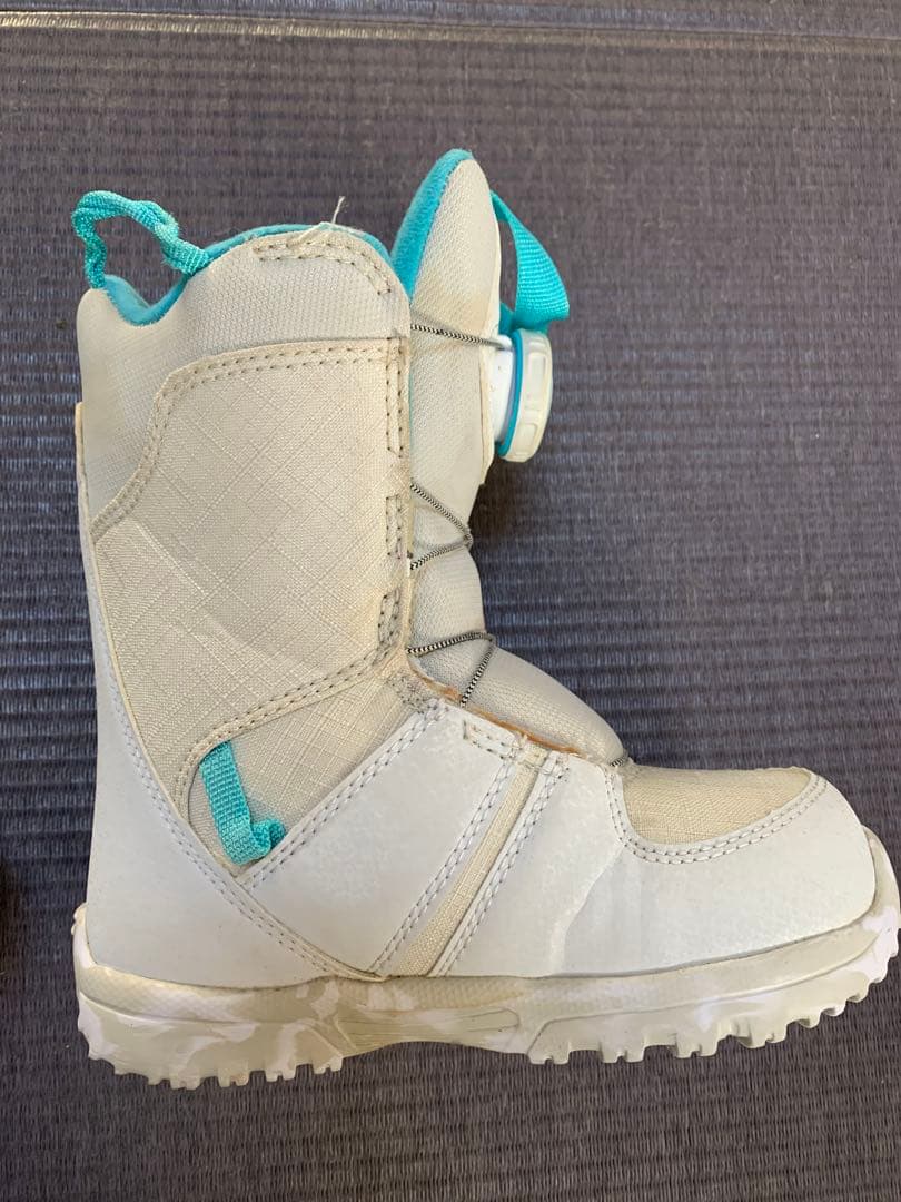 キッズ Burton グロム BOA® スノーボードブーツ 17.5 cm