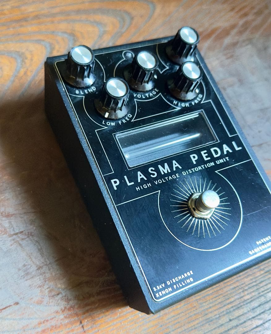 PLASMA PEDAL 高電圧ディストーションユニット