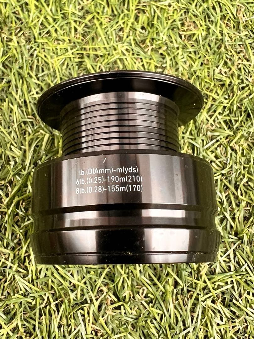 11 FREAMS 2500 レアスプール付き フリームス