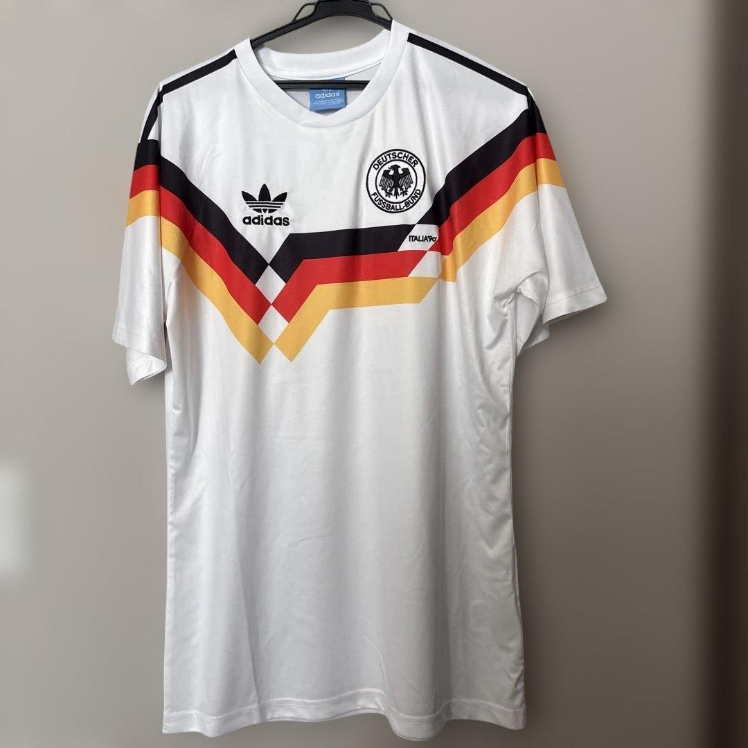 【51-39】1990年　ドイツ代表　復刻ユニフォーム　１０番