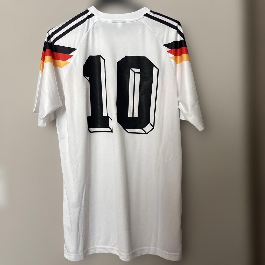 【51-39】1990年　ドイツ代表　復刻ユニフォーム　１０番