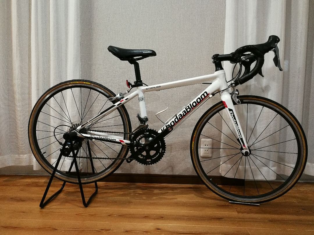 khodaaBloom コーダーブルーム STRAUSS24 ロードバイク 白
