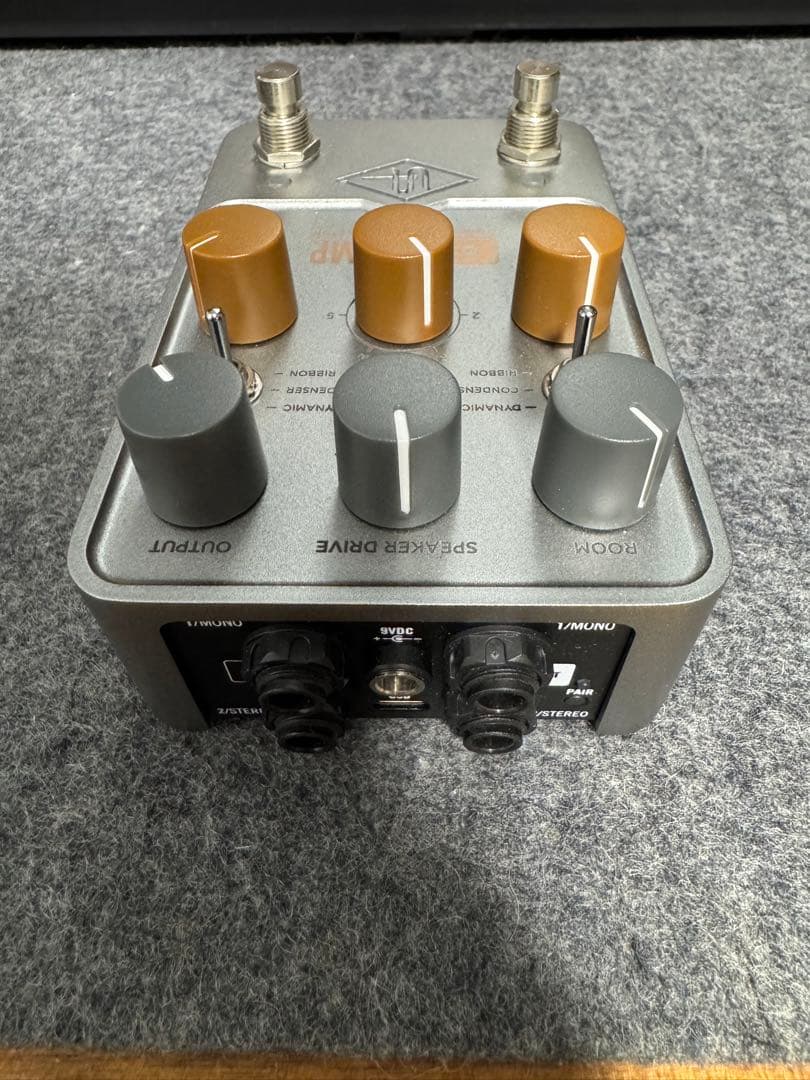 ギター UAFX OX STOMP