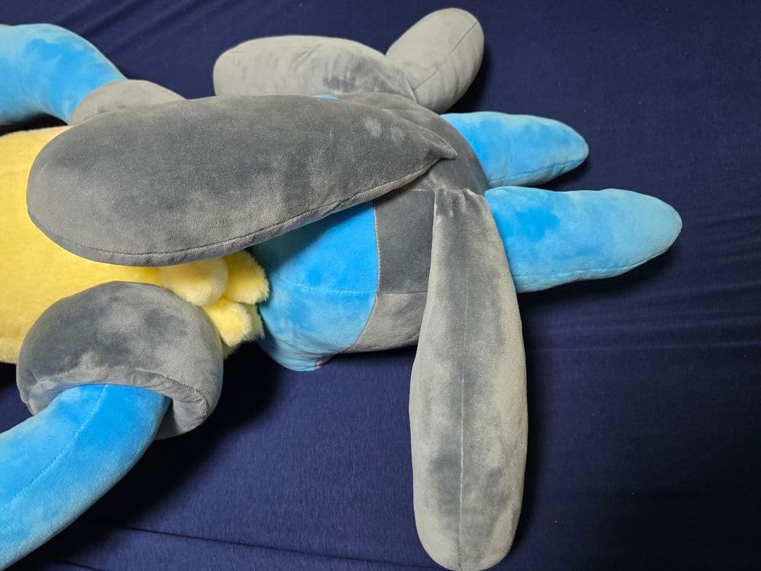 ポケモン ルカリオ 等身大ぬいぐるみ