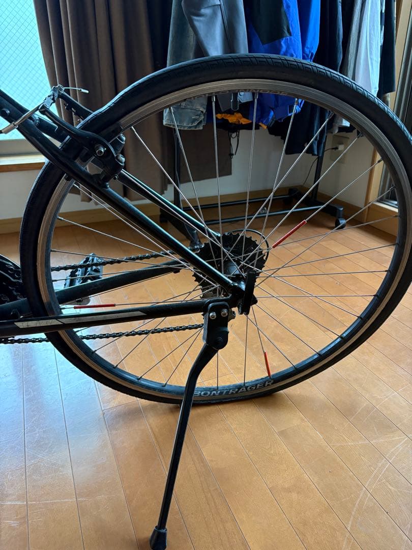 Trek クロスバイク ブラック 700C 21段ギア（要修理）