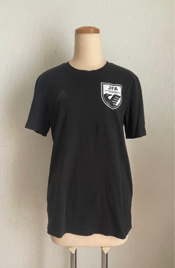 【JFA非売品】adidas JFA 半袖シャツ 白黒２枚セット　Mサイズ