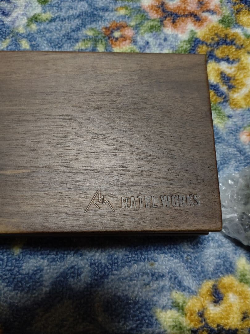 新品　RATELWORKS ウッドパネルテーブル　黒