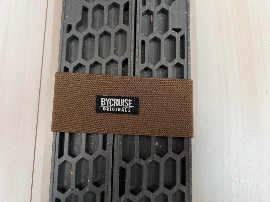 極美品　BYCRUISE KANNON TABLE