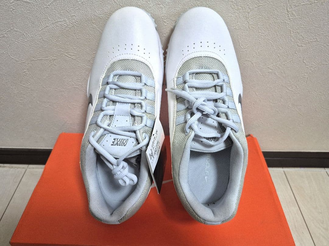新品未使用　Nike Golf ゴルフシューズ ホワイト/グレー