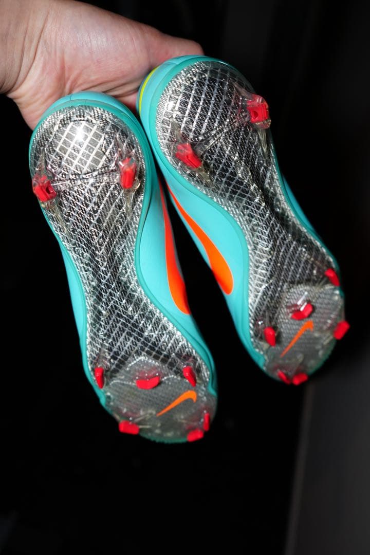 マーキュリアル ヴェイパー 8 FG