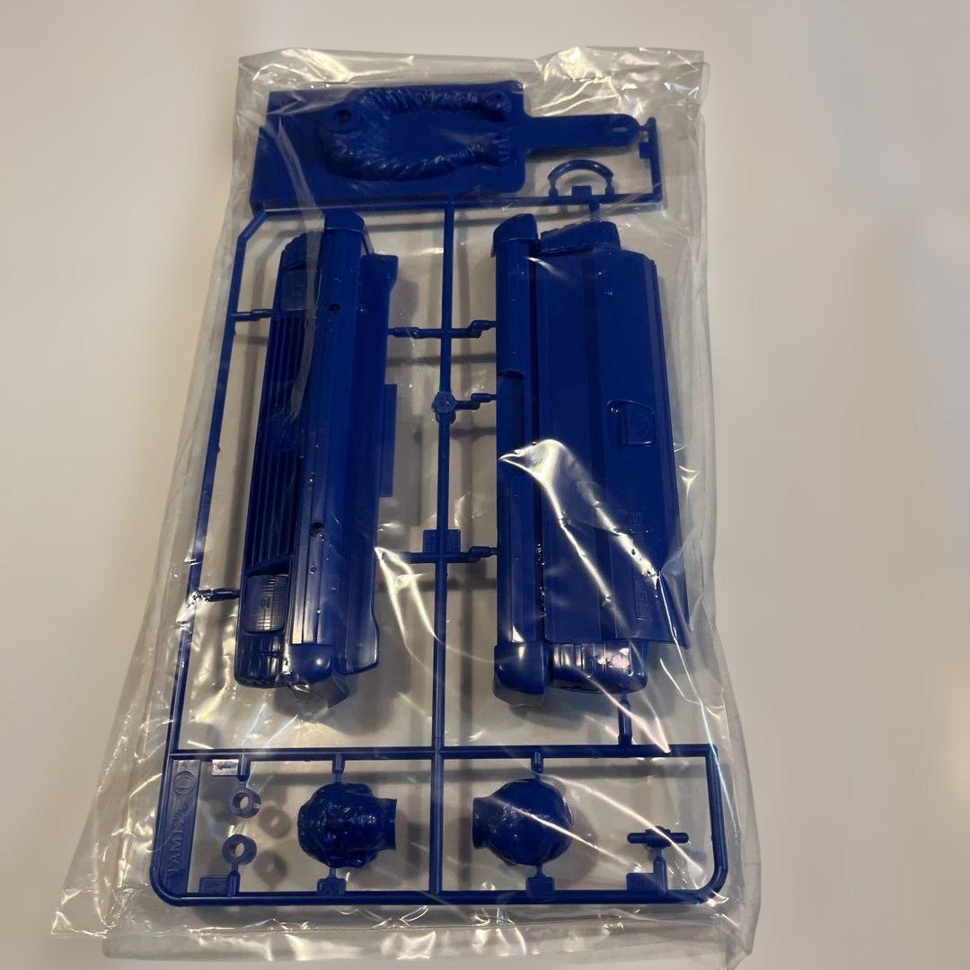 1/10RC スバル ブラット ブルーバージョン　ボディ