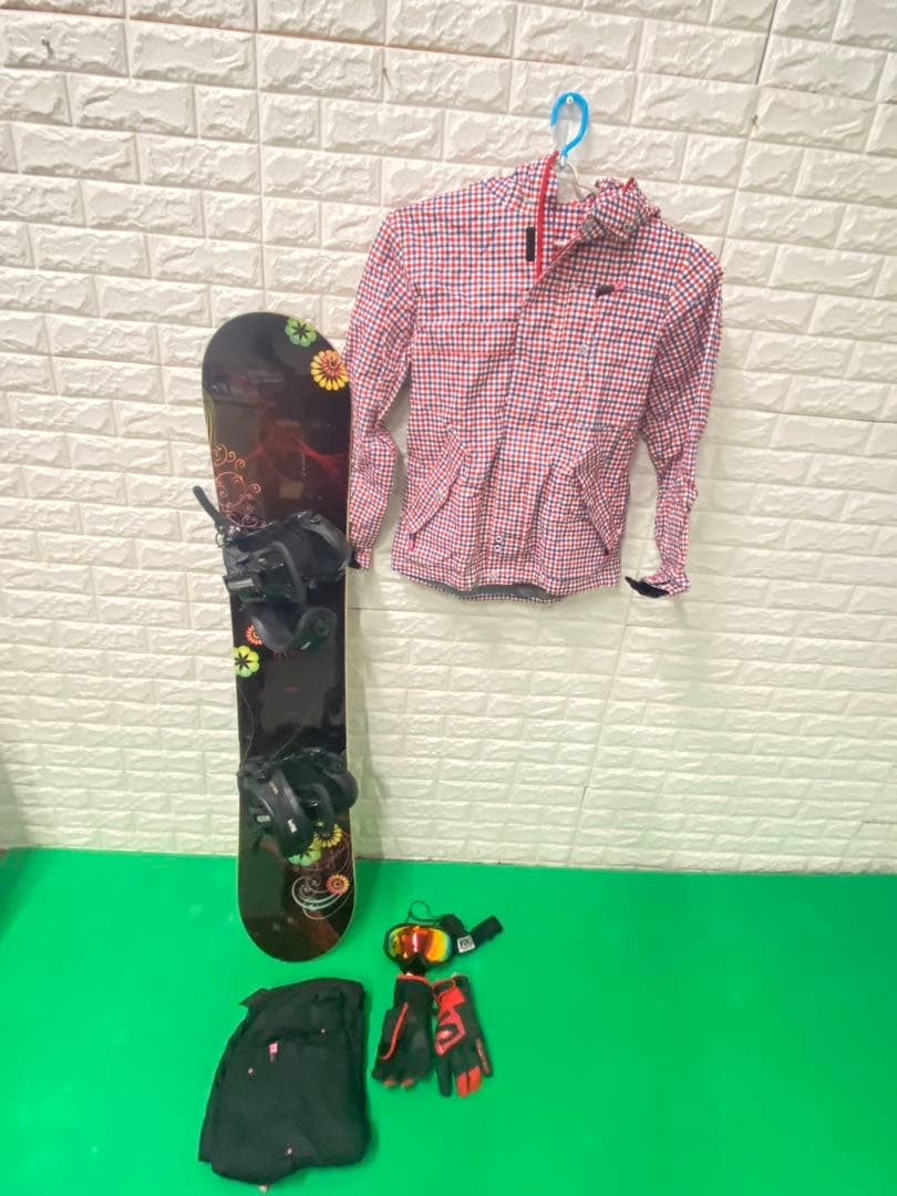 スノボ板145cmウェアセット￼