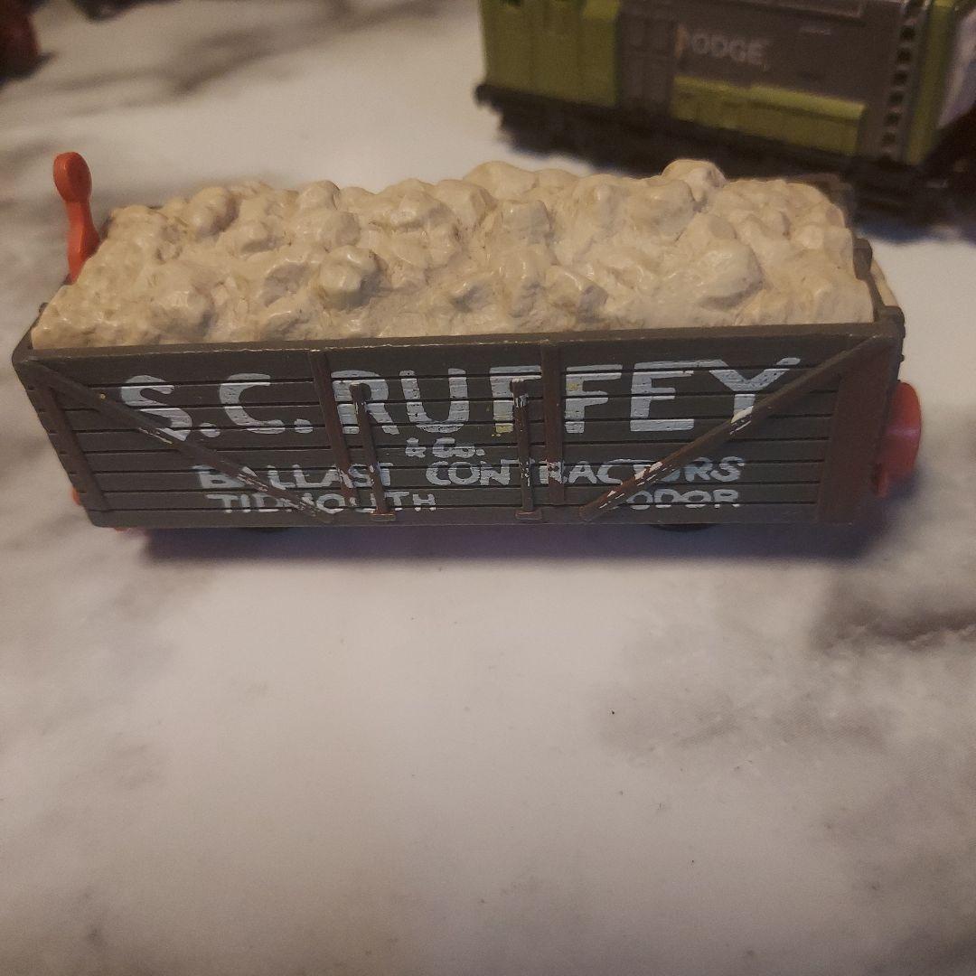 トーマス　バーディー