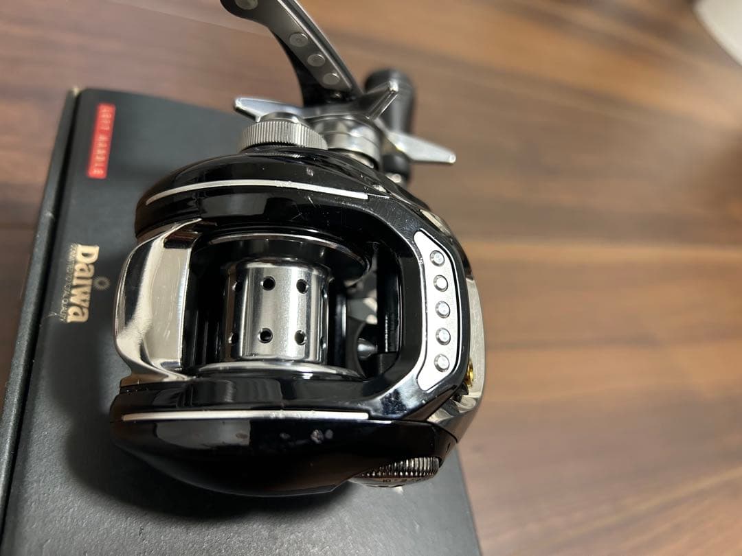 Daiwa TD-Zillion 100L リール