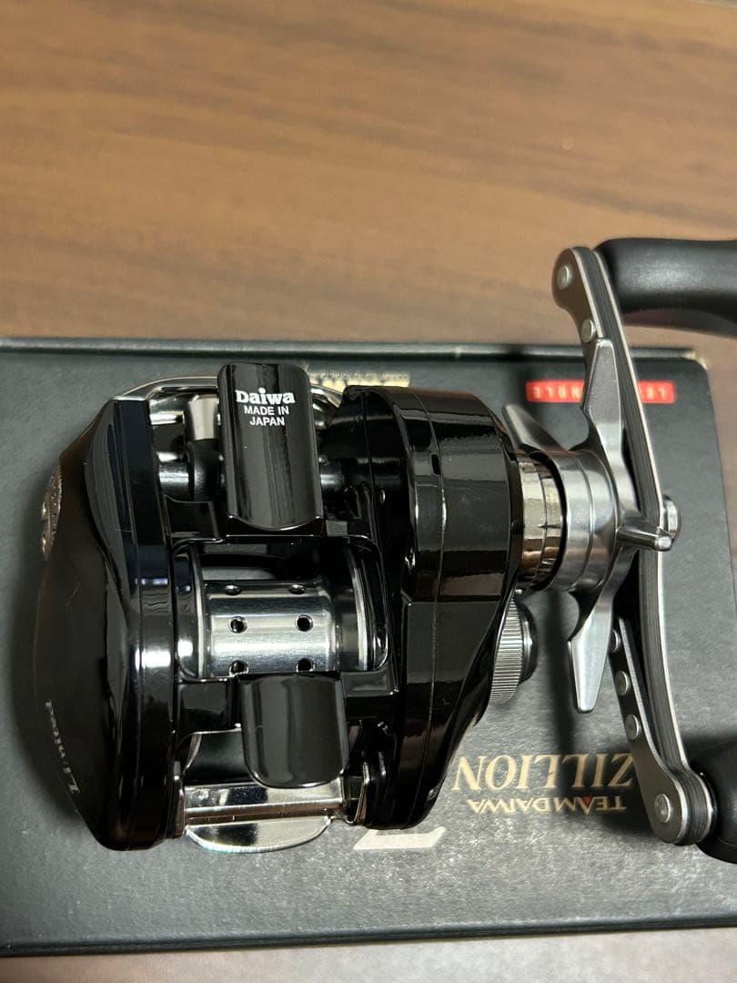 Daiwa TD-Zillion 100L リール