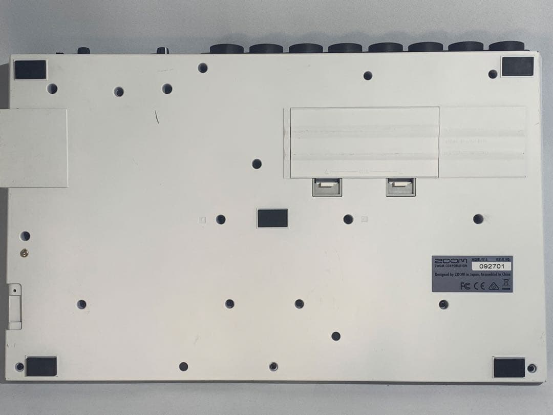 ZOOM R16 MTR マルチトラックレコーダー