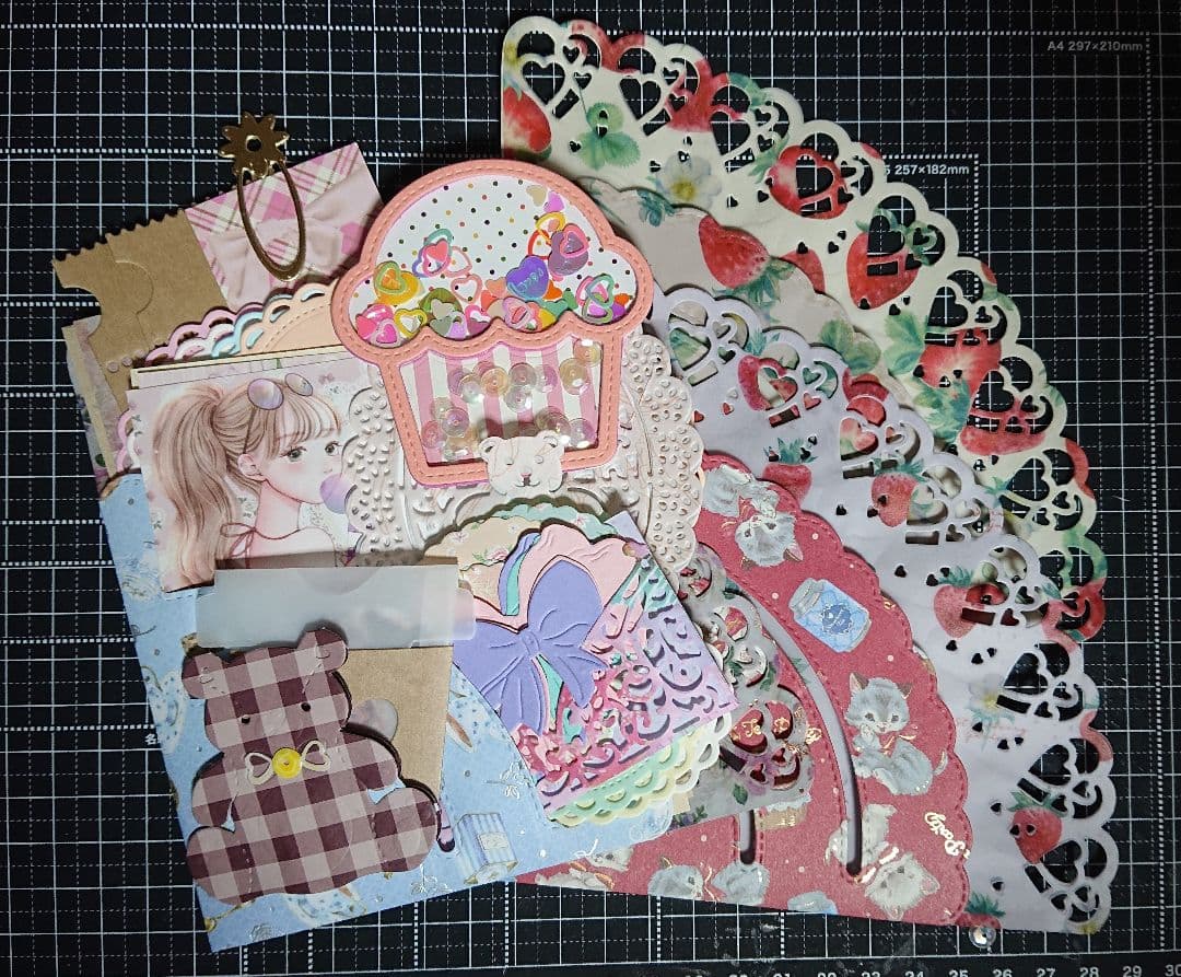 紙もの⑫ ポケットおすそ分け♪♪ カップケーキ型シェイカー クリップ まとめ売り