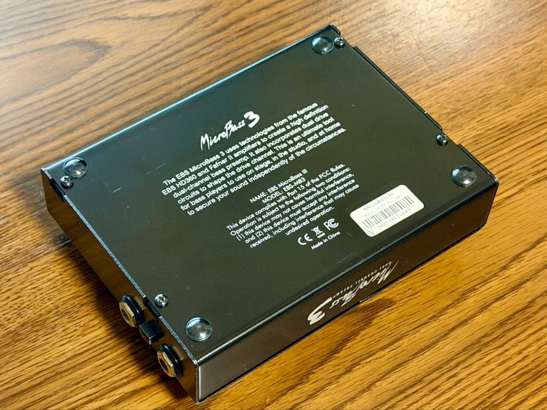 EBS MicroBass 3 ベースプリアンプ