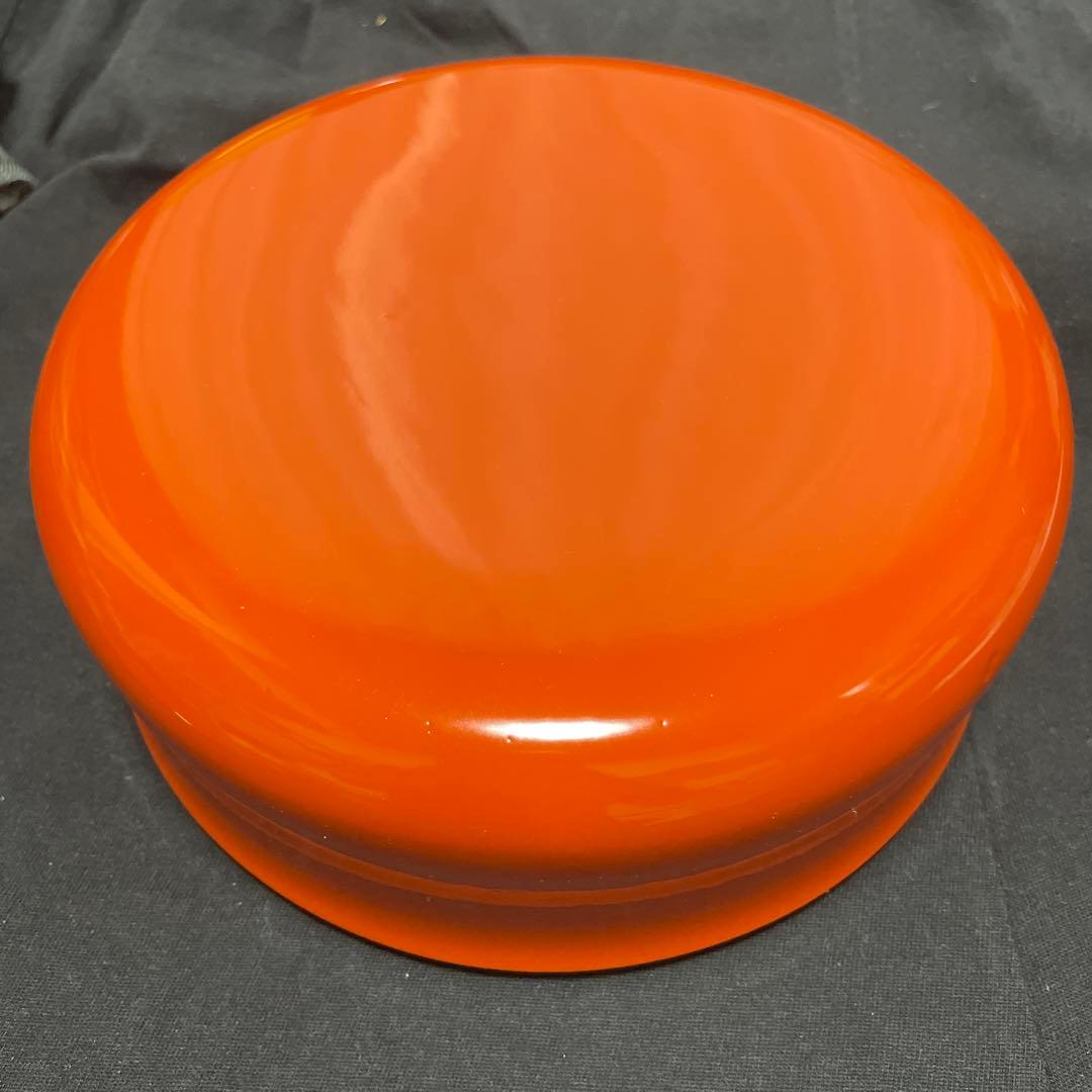 うるし塗装　オレンジ色の丸型菓子器 蓋付き　日本茶
