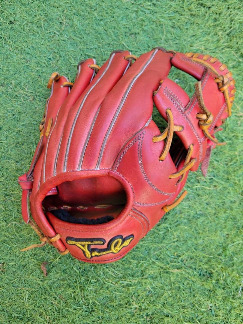 TAKE 硬式内野手用グローブ(右投げ用)