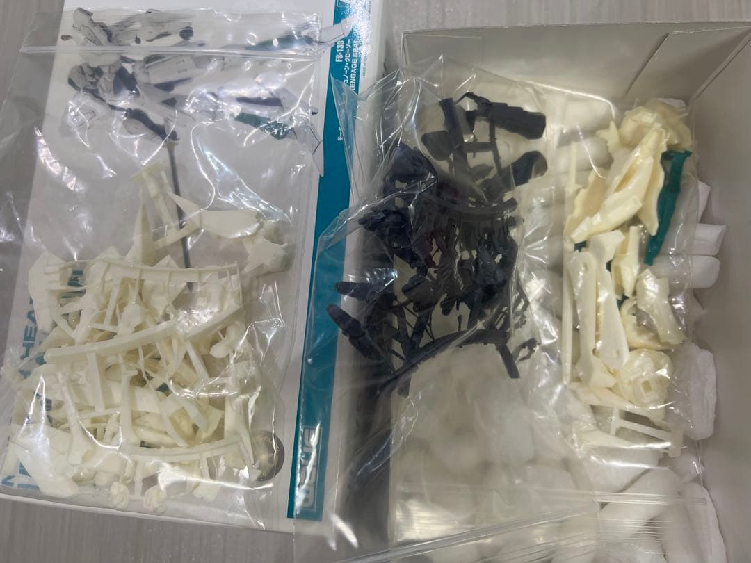 FSS WAVE 1/144 エンゲージSR4 ラストジュノーン Syujyu