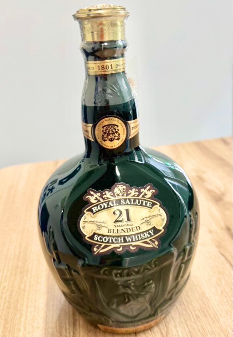 未開栓！ シーバス ブラザーズ ロイヤルサルート 21年 緑陶器 700ml