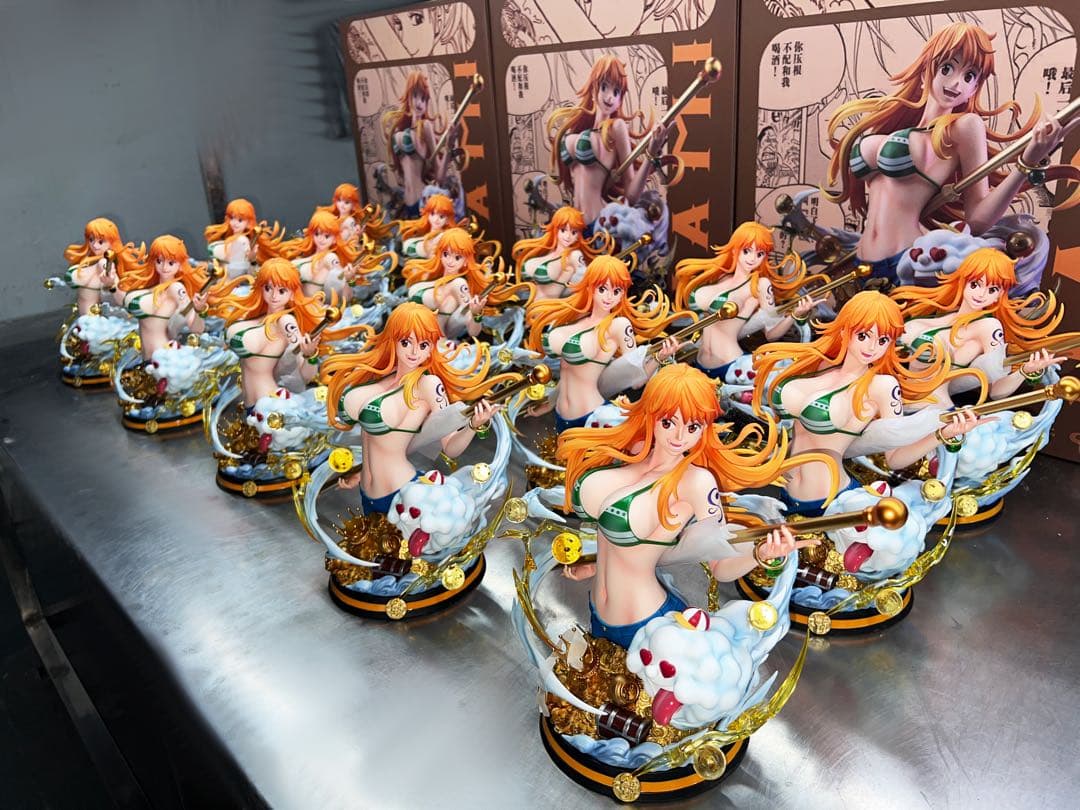 ワンピース　ナミ　ガレージキッド　フィギュア　完成品