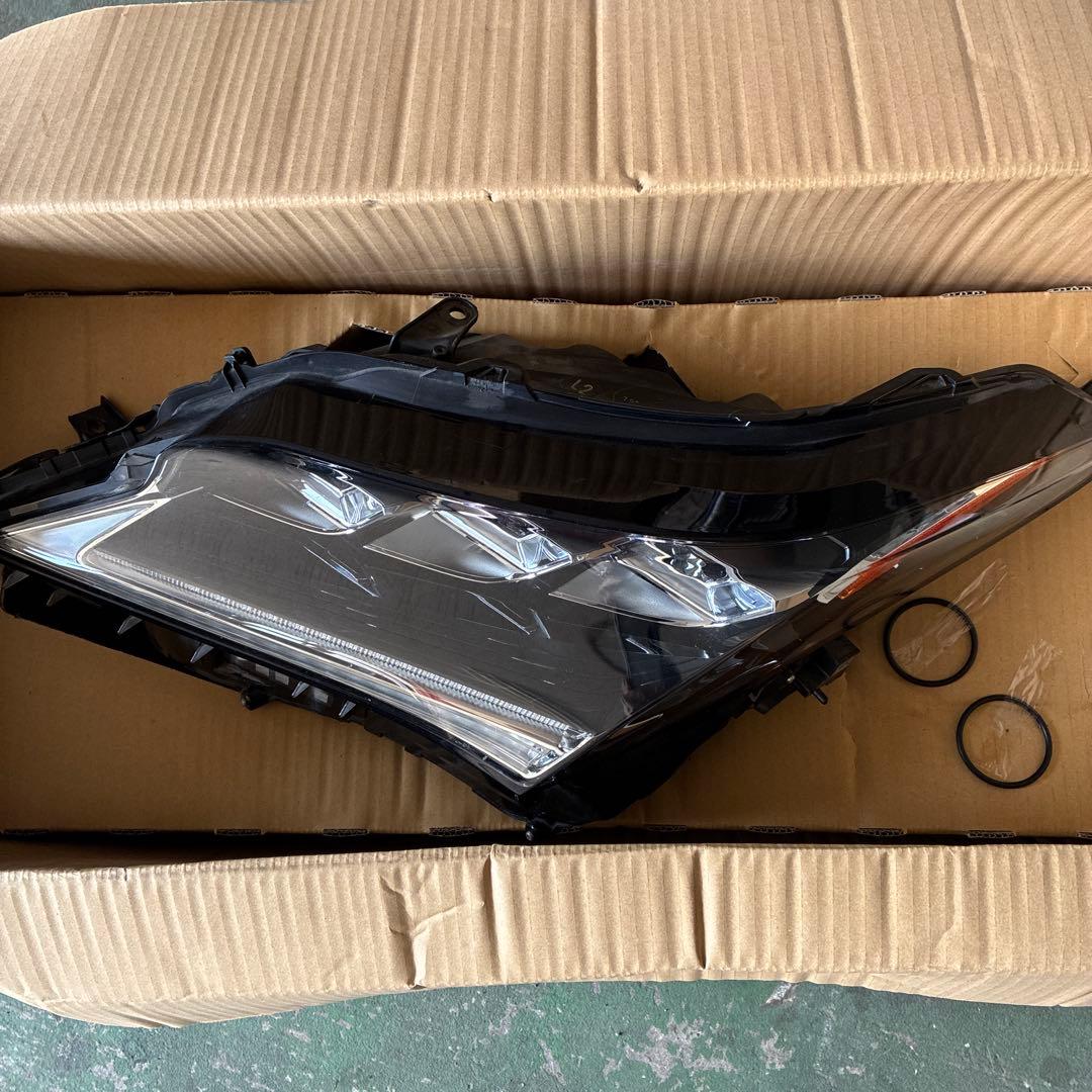 レクサス　RX450ｈ　左ヘッドランプユニット　LED