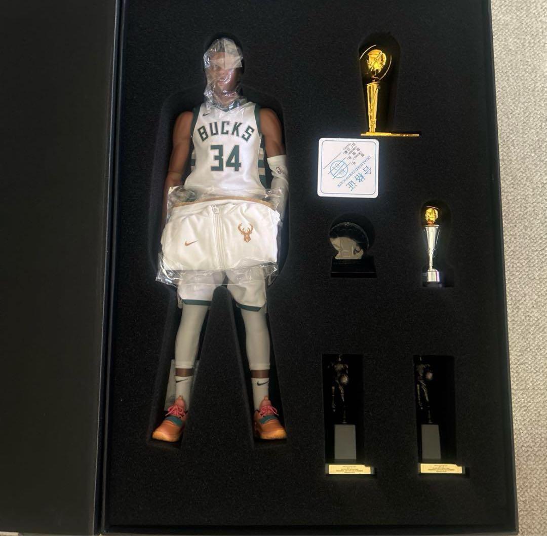 ENTERBAY エンターベイ NBA ヤニスアデトクンボ フィギュア