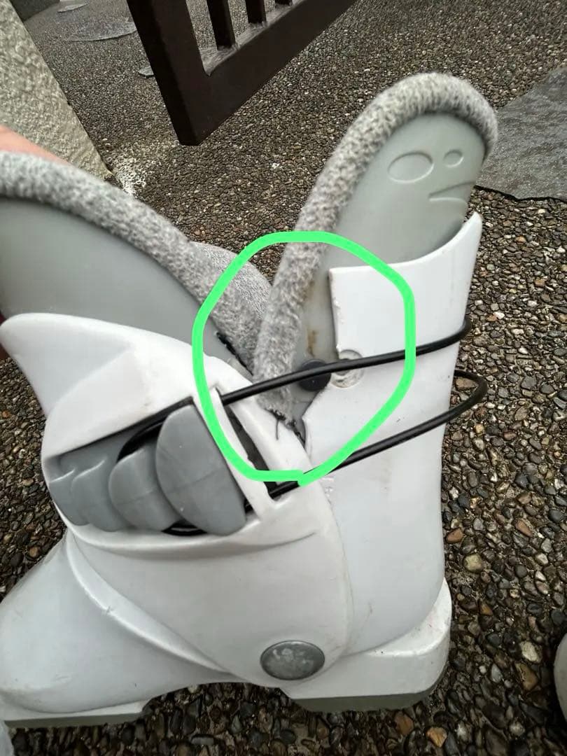 子供用スキー板90センチ（プラス¥1000円で訳ありブーツ付けれます）