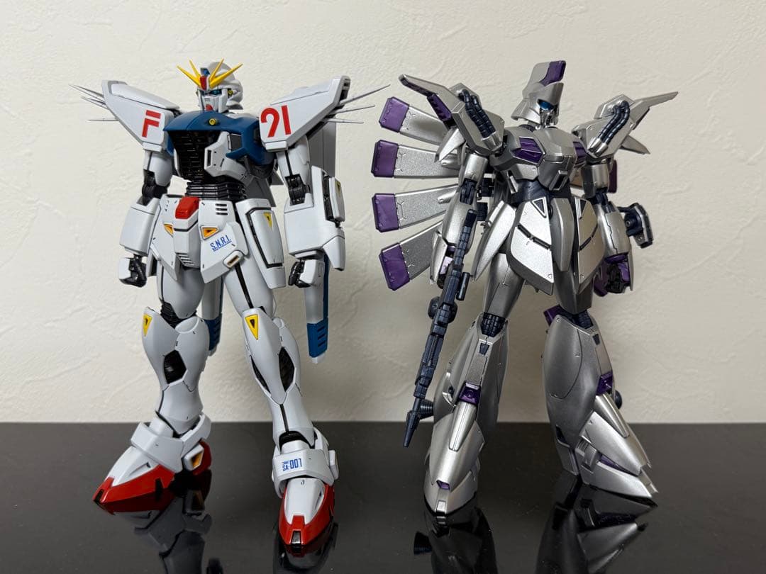 ＲＥ/100 1/100 ビギナ・ギナ ［エクストラフィニッシュ］完成品