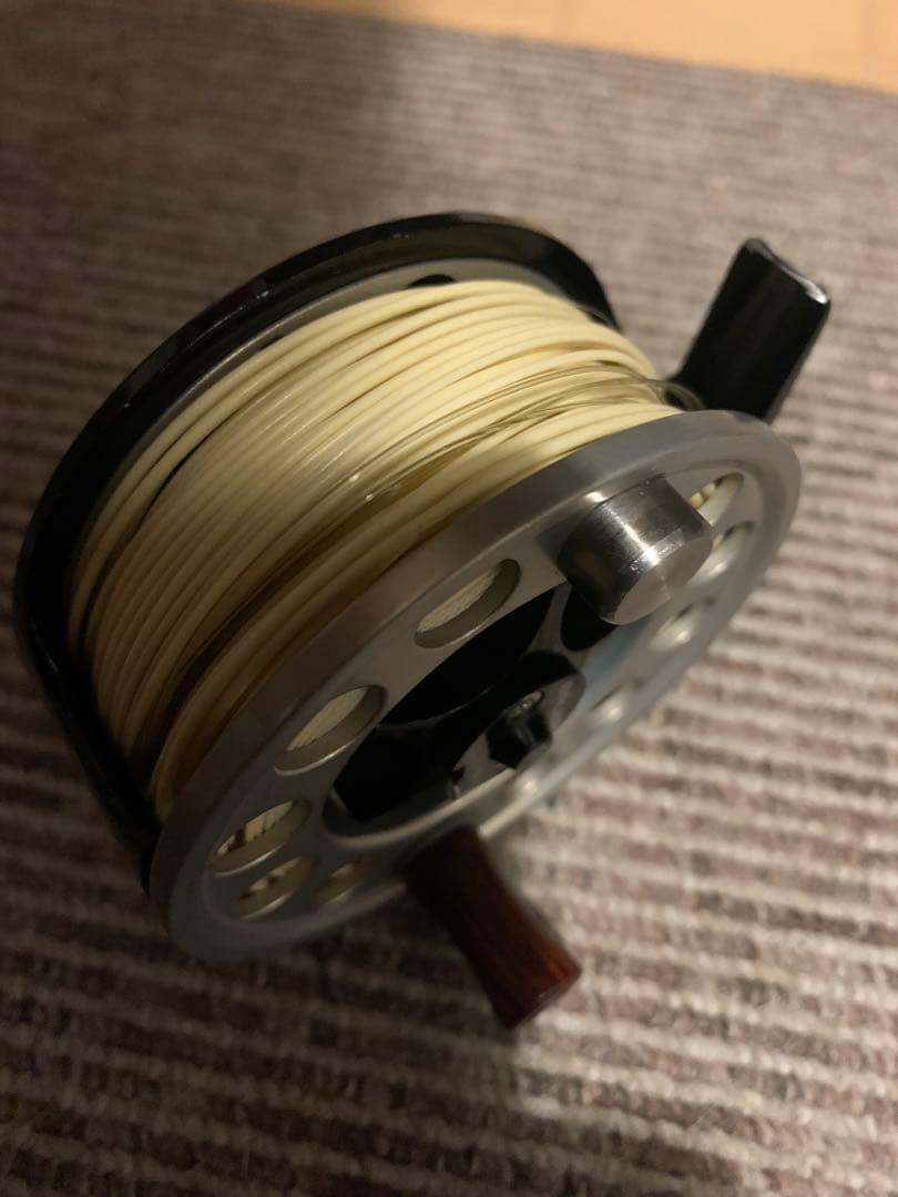 d*f様 BAUER ラージアーバー フライリール アメリカ製 フライフィッシン