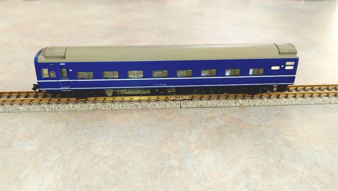 KATO 14系寝台急行客車「はまなす」 7両基本セット (2013年ロット)