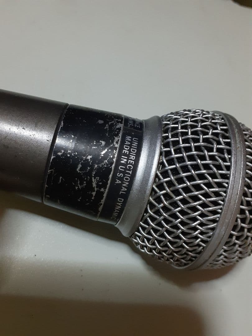 SHURE SM58 ポルシェロゴのビンテージ　動作品で確認致しました。