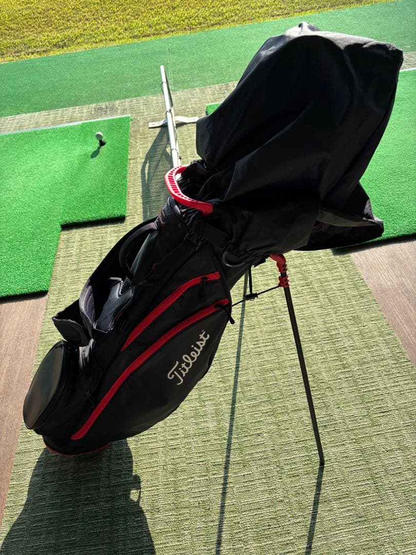 Titleist スタンドバッグ 黒/赤
